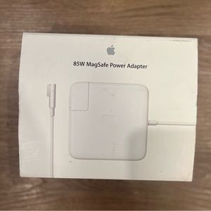 85W MagSafe Power Adapter
